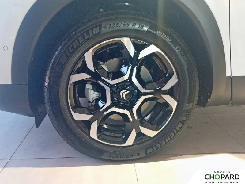 Image secondaire du véhicule 22