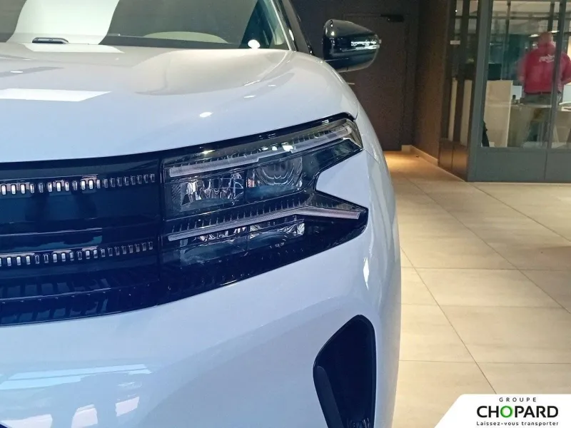 Image secondaire du véhicule 23