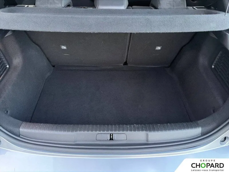 Image secondaire du véhicule 9