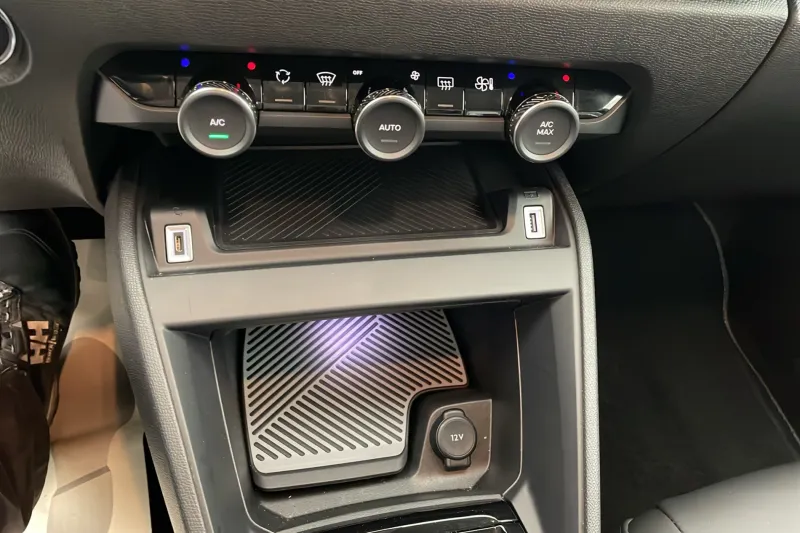 Image secondaire du véhicule 50