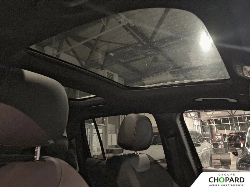 Image secondaire du véhicule 23