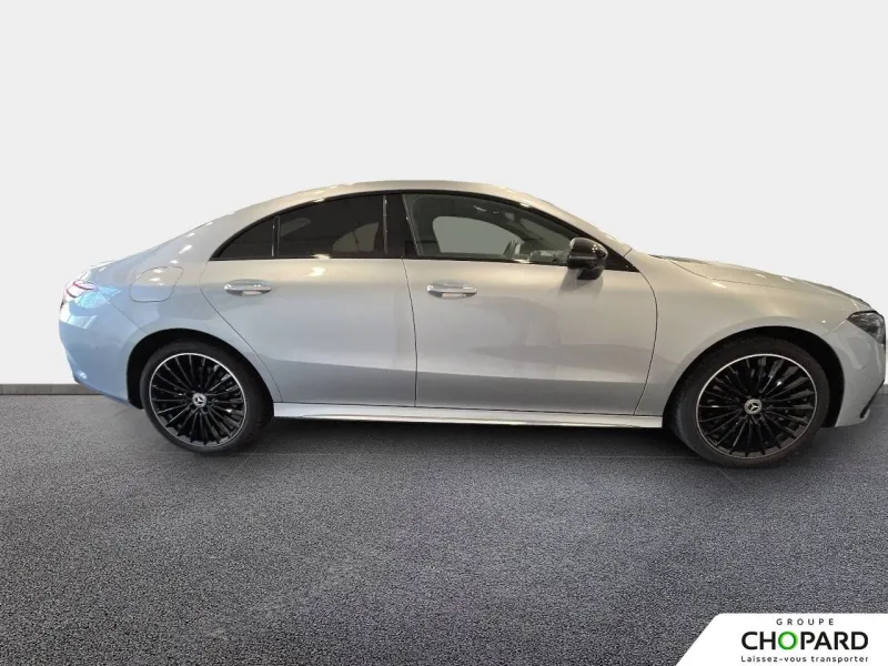 Image secondaire du véhicule 10