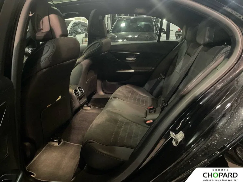 Image secondaire du véhicule 19