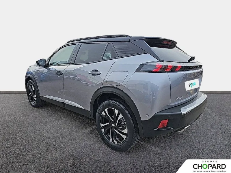 Image secondaire du véhicule 8