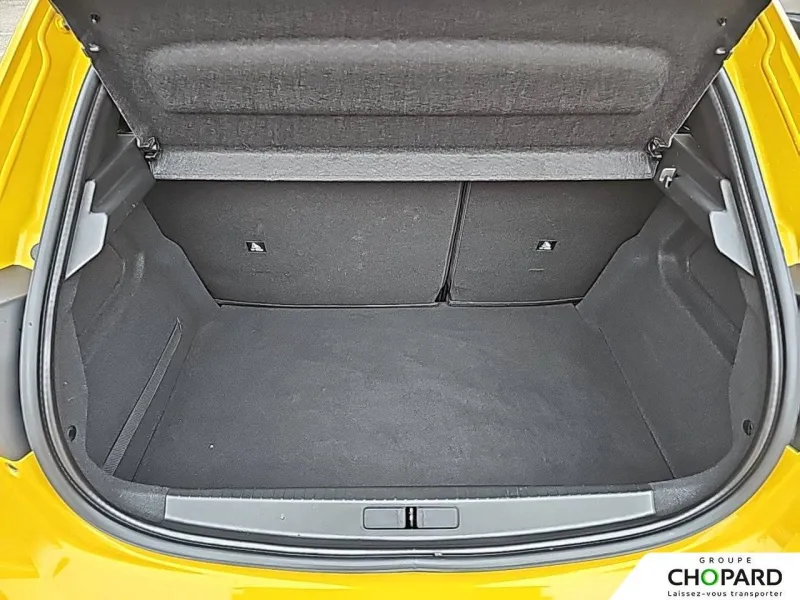 Image secondaire du véhicule 9