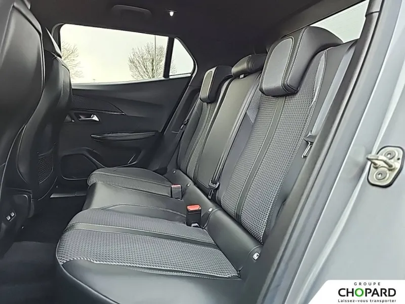 Image secondaire du véhicule 19