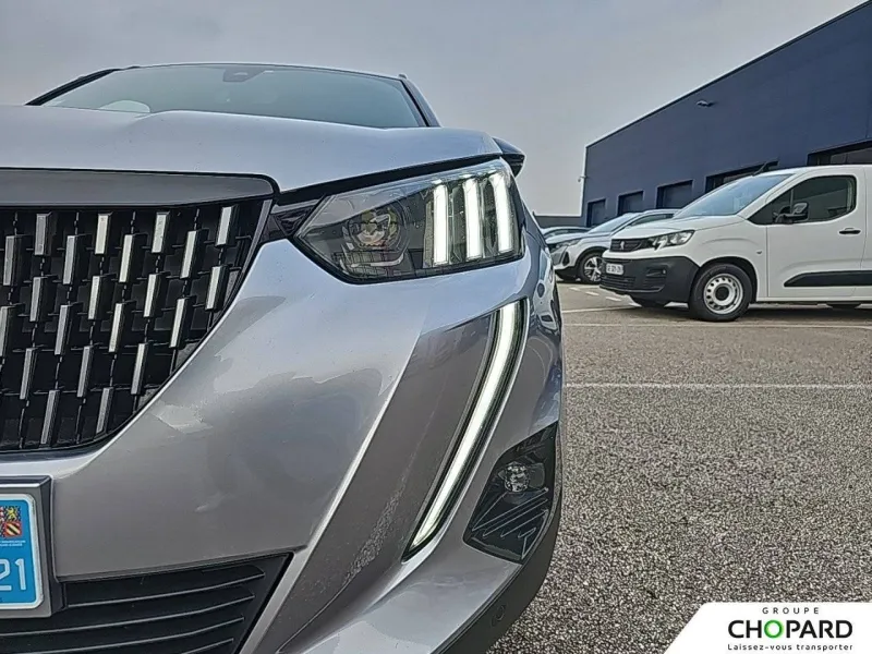 Image secondaire du véhicule 23