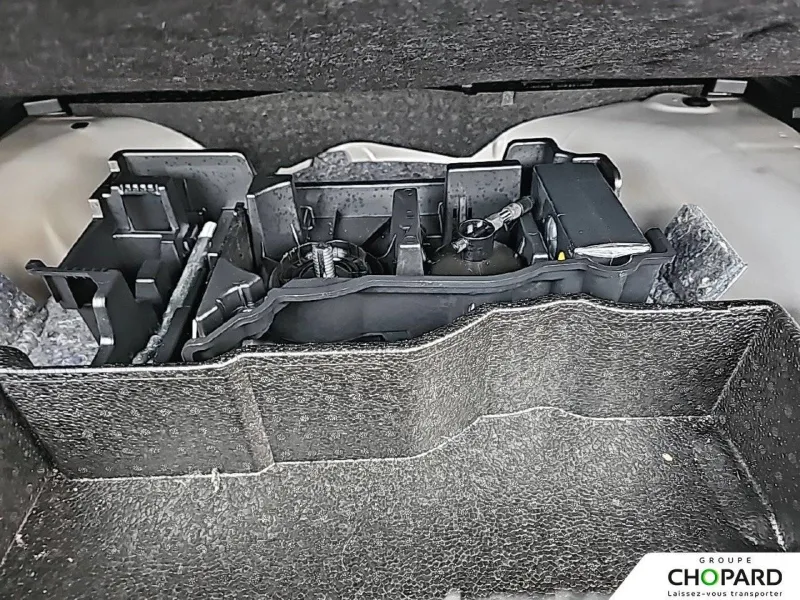 Image secondaire du véhicule 25