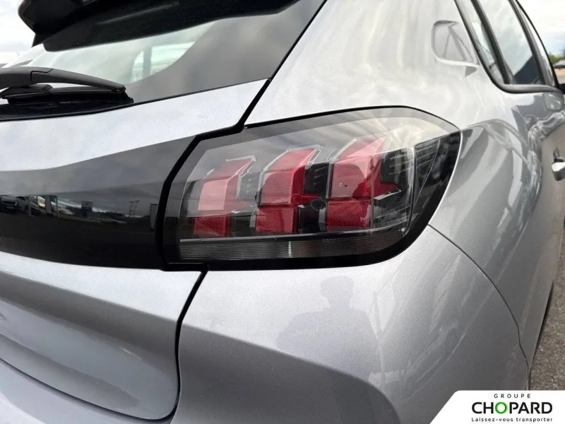 Image secondaire du véhicule 24