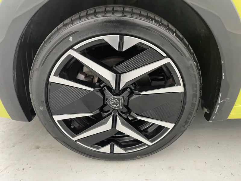 Image secondaire du véhicule 18