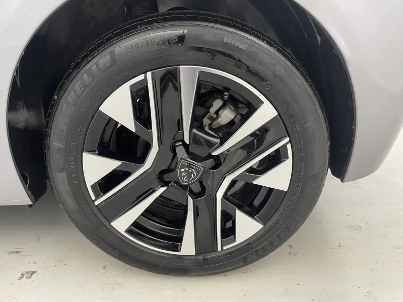 Image secondaire du véhicule 17