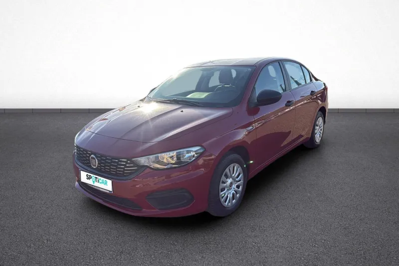 Fiat-TIPO-d'occasion chez Peugeot Orange