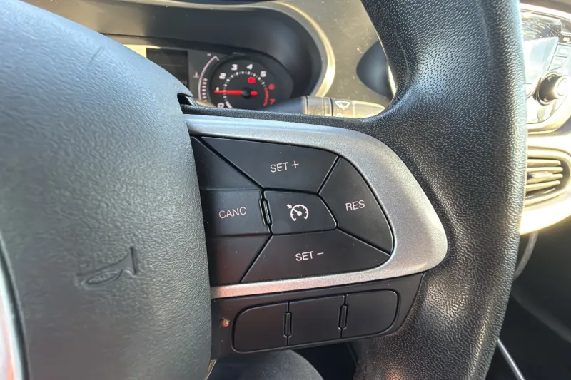 Image secondaire du véhicule 14