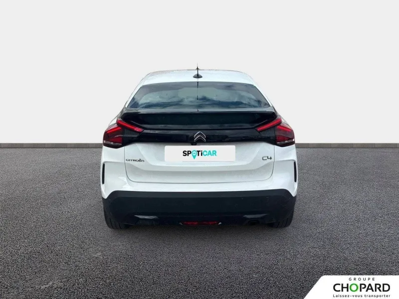 Image secondaire du véhicule 6