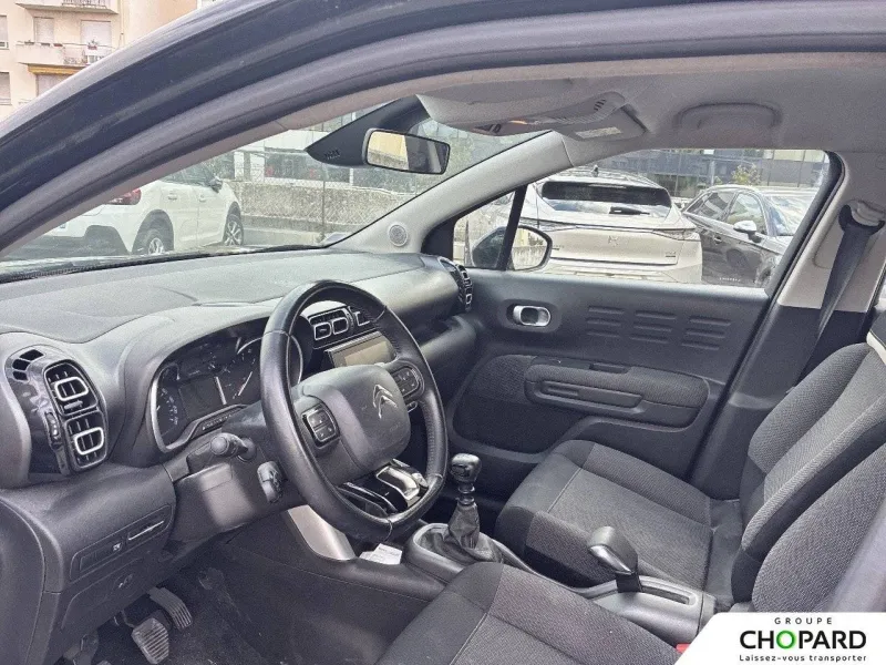 Image secondaire du véhicule 11