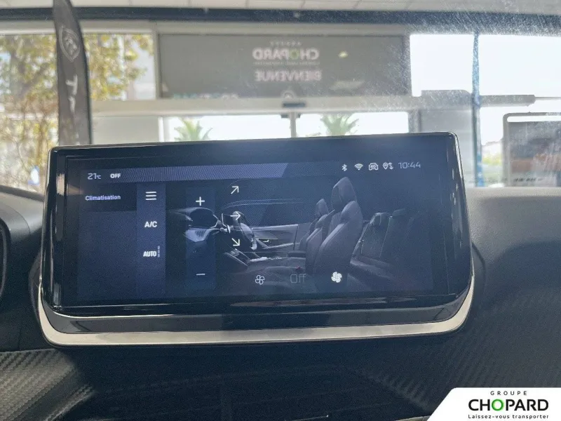 Image secondaire du véhicule 14