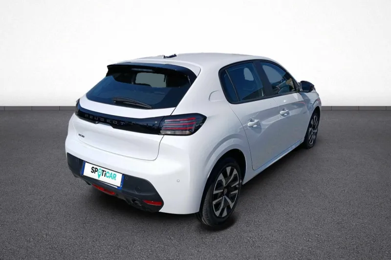 Image secondaire du véhicule 7