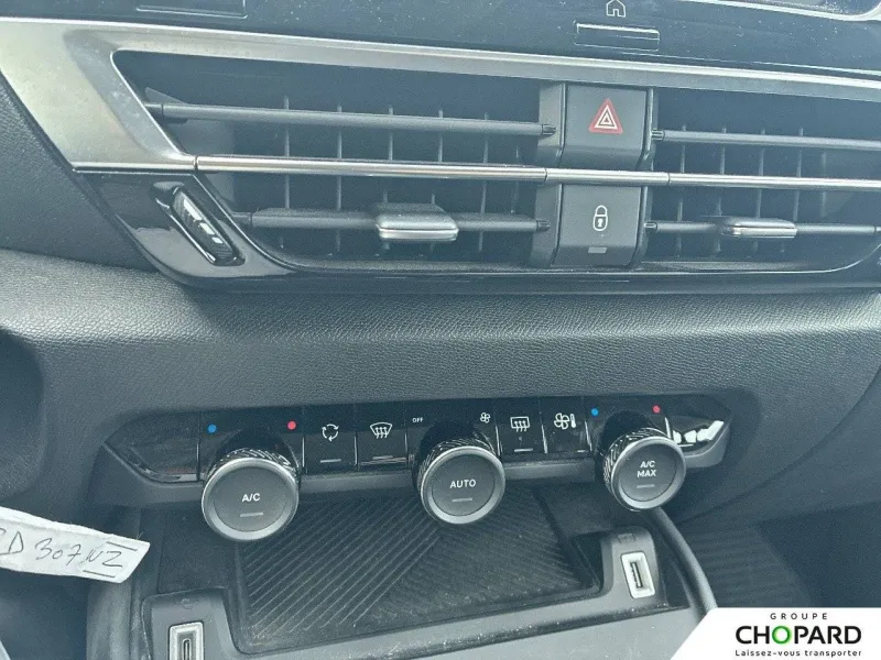 Image secondaire du véhicule 15