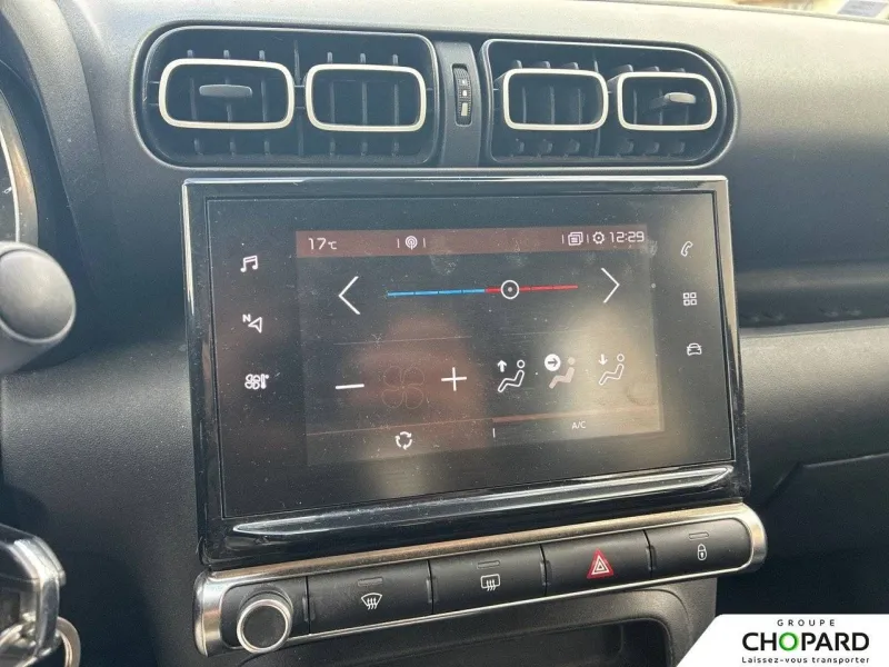 Image secondaire du véhicule 15