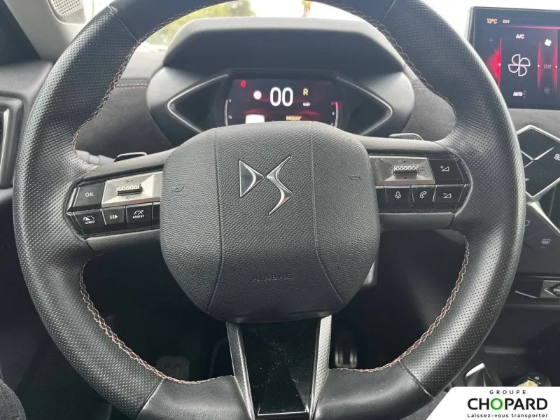 Image secondaire du véhicule 23