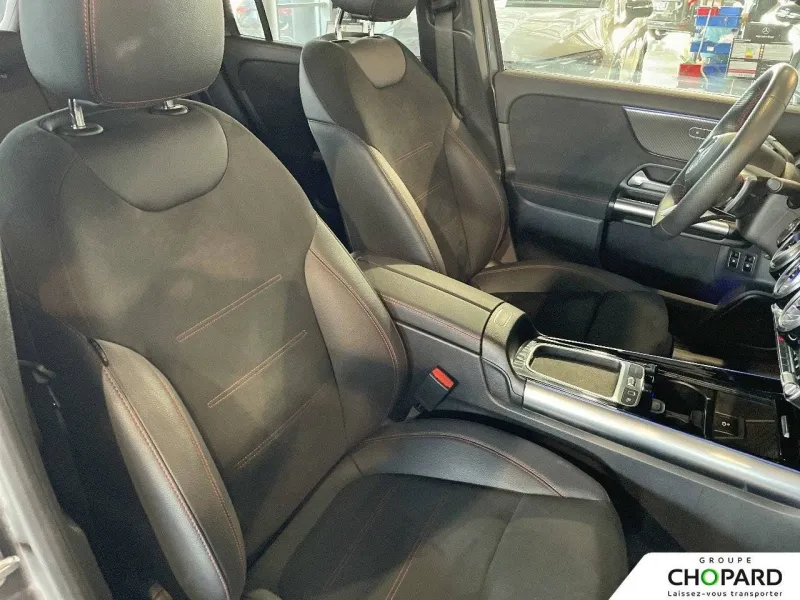 Image secondaire du véhicule 12