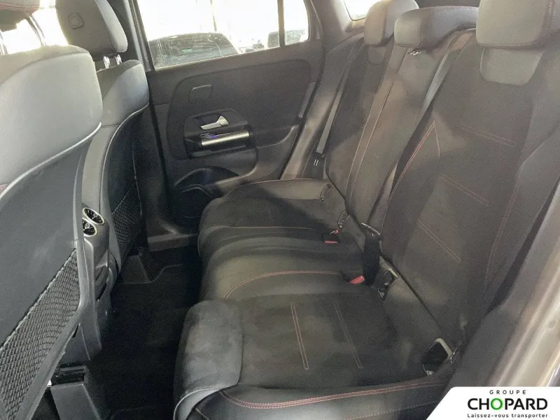 Image secondaire du véhicule 19