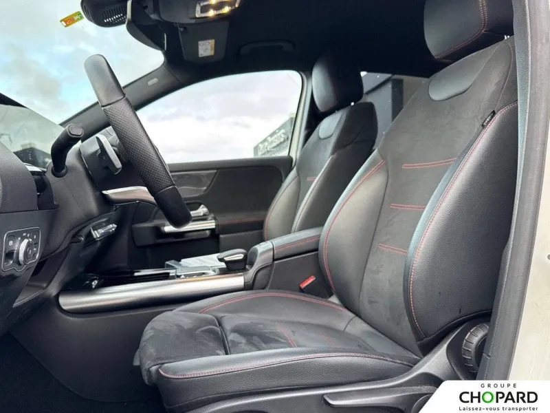 Image secondaire du véhicule 12