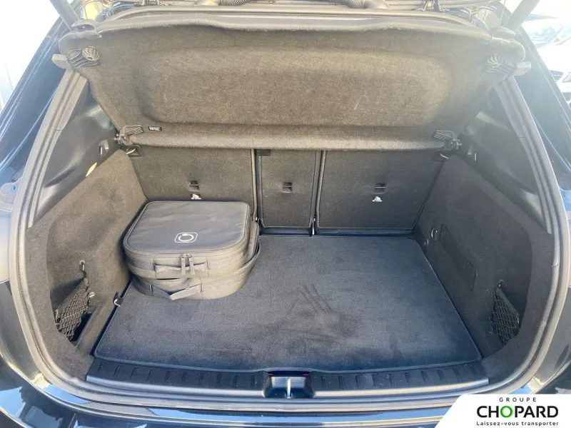 Image secondaire du véhicule 9