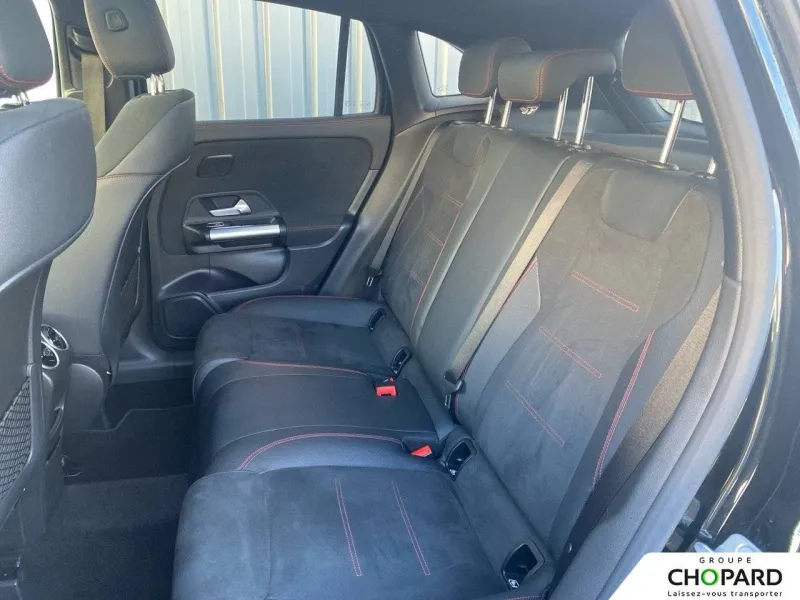 Image secondaire du véhicule 19