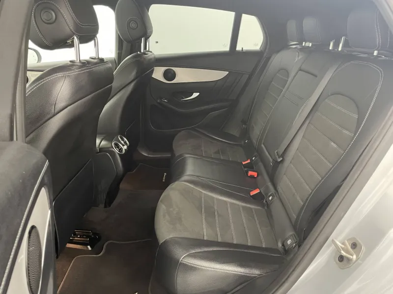 Image secondaire du véhicule 17