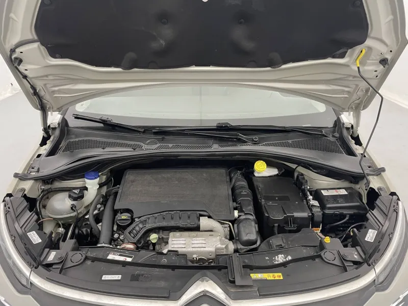 Image secondaire du véhicule 22