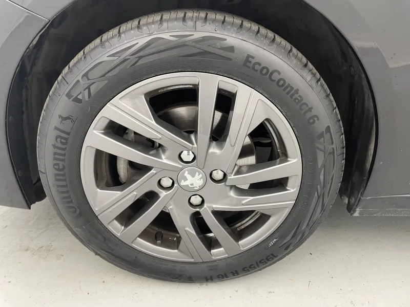 Image secondaire du véhicule 18