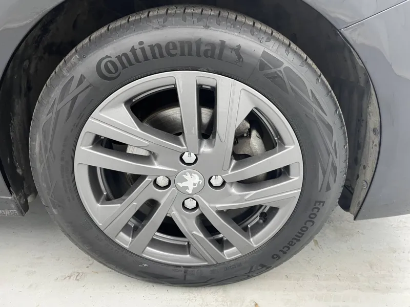 Image secondaire du véhicule 19