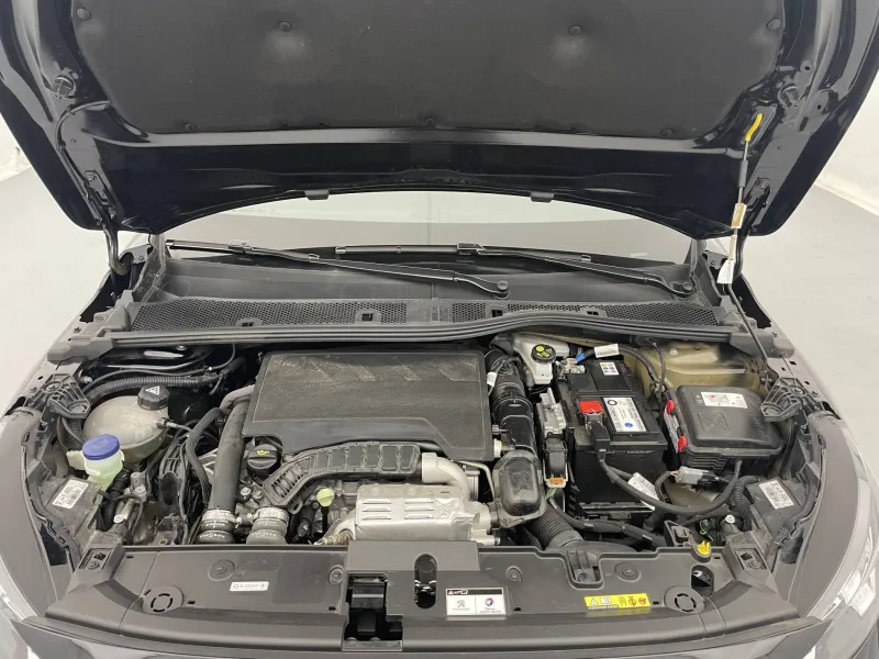 Image secondaire du véhicule 22