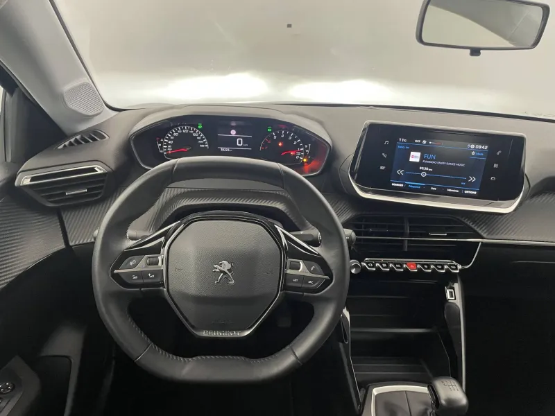 Image secondaire du véhicule 23