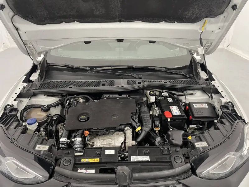 Image secondaire du véhicule 22