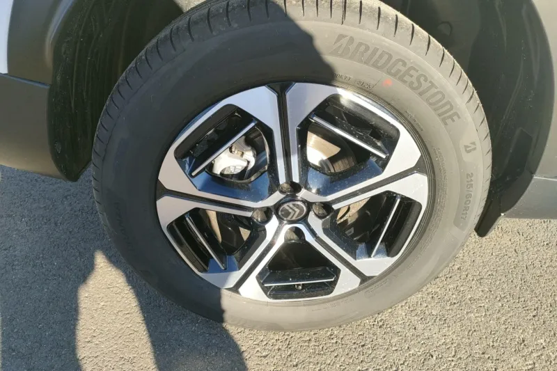 Image secondaire du véhicule 16