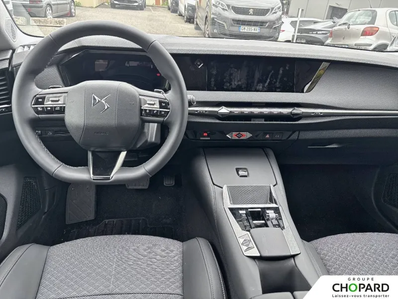 Image secondaire du véhicule 8