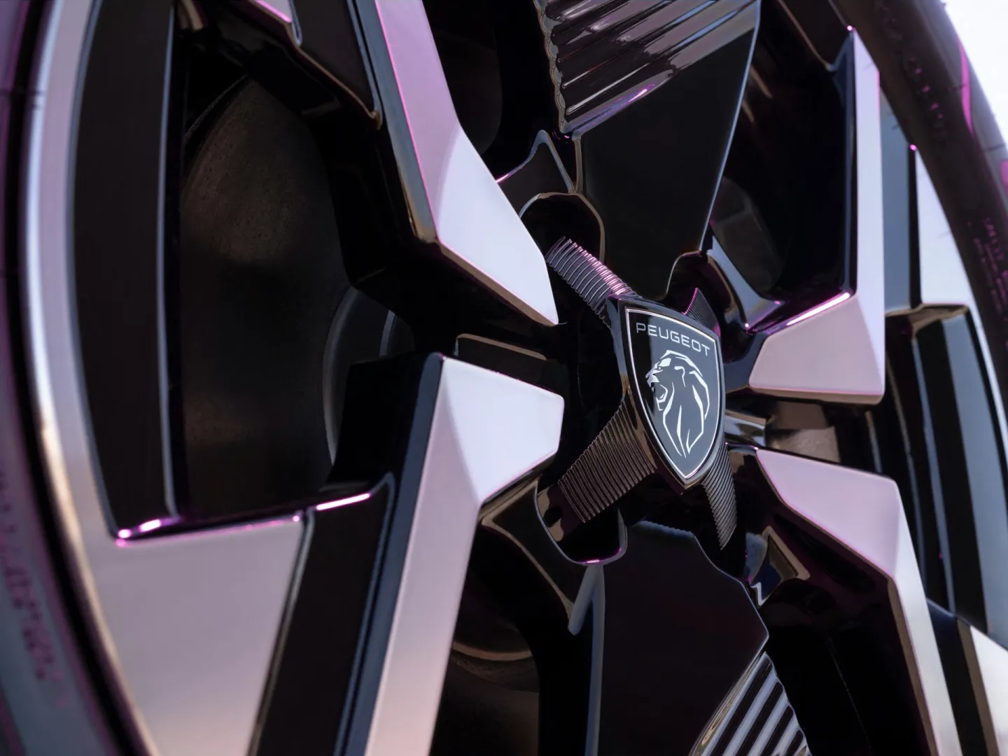 Peugeot 2008 2023 : détail jante