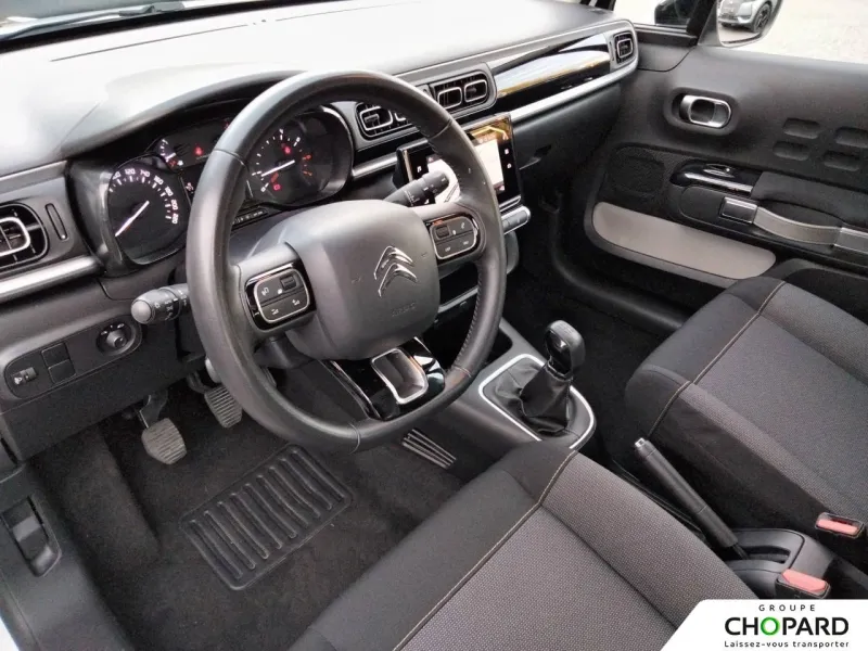 Image secondaire du véhicule 3