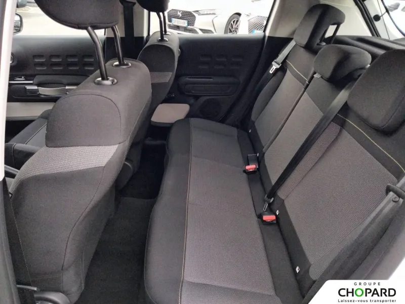 Image secondaire du véhicule 19