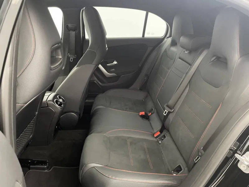 Image secondaire du véhicule 17