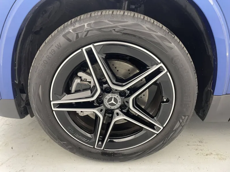 Image secondaire du véhicule 19