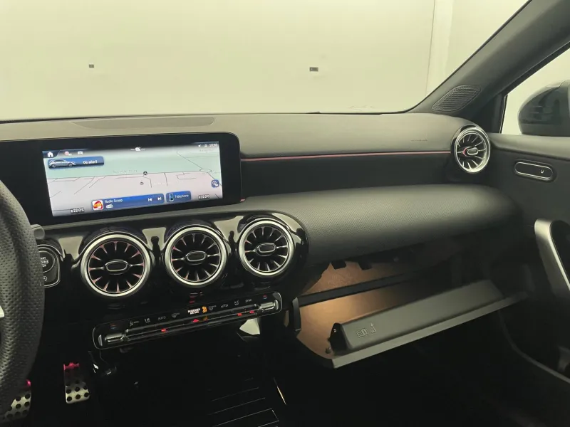 Image secondaire du véhicule 29