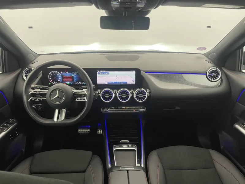 Image secondaire du véhicule 30