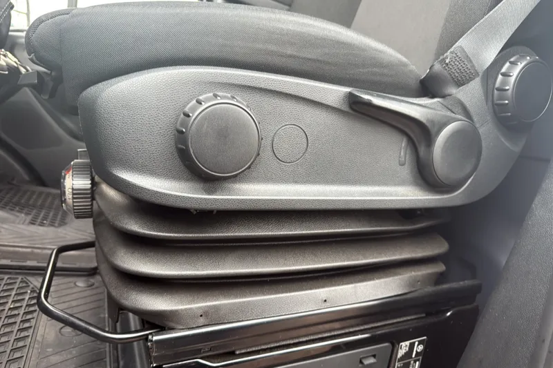 Image secondaire du véhicule 13