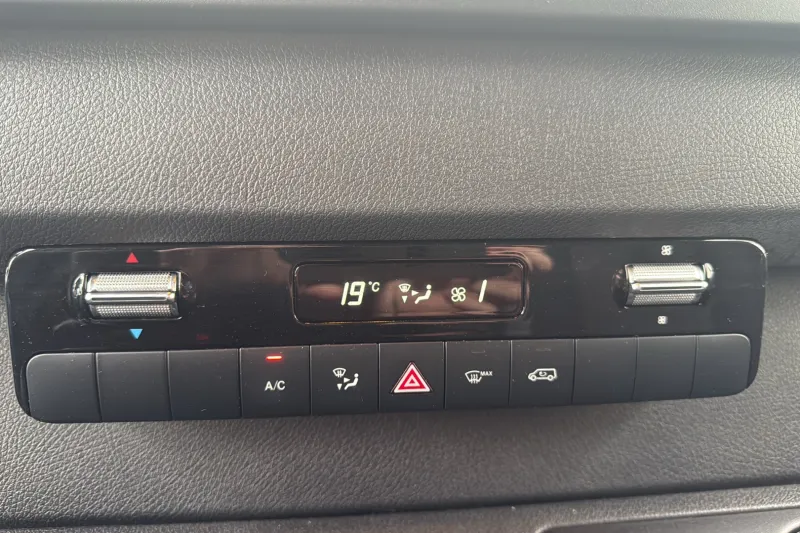 Image secondaire du véhicule 18