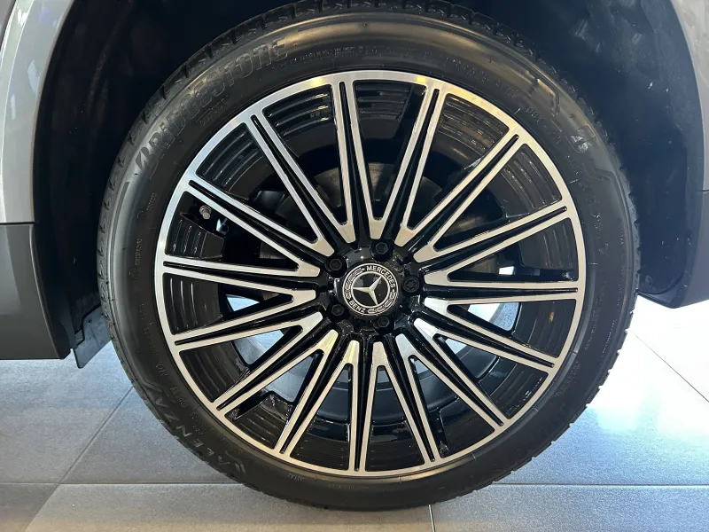 Image secondaire du véhicule 13