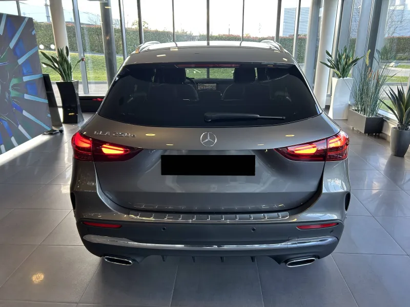 Image secondaire du véhicule 17