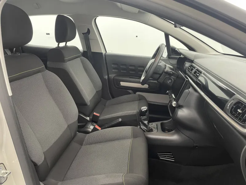 Image secondaire du véhicule 27